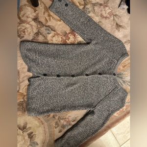 Marc Jacob’s Gray sweater size small!